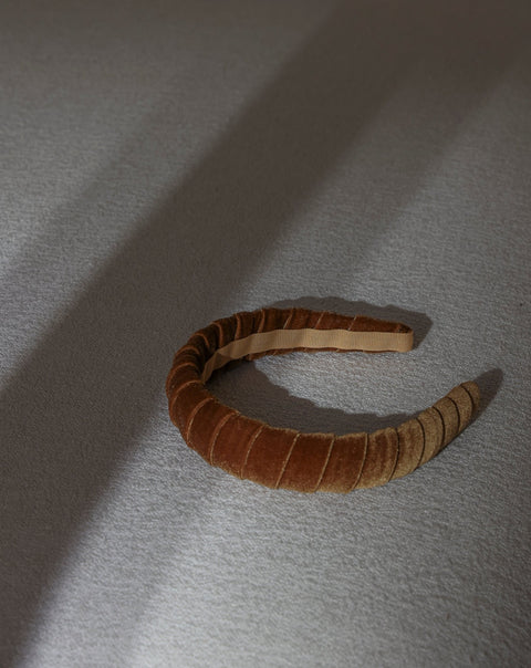 Slim Hair Croissant Velvet Noisette